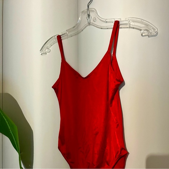 Red Swimsuit 🌹 - Picture 2 of 5